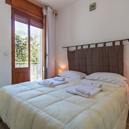 Casa Riccio Apartment Cala Gonone Bagian luar foto