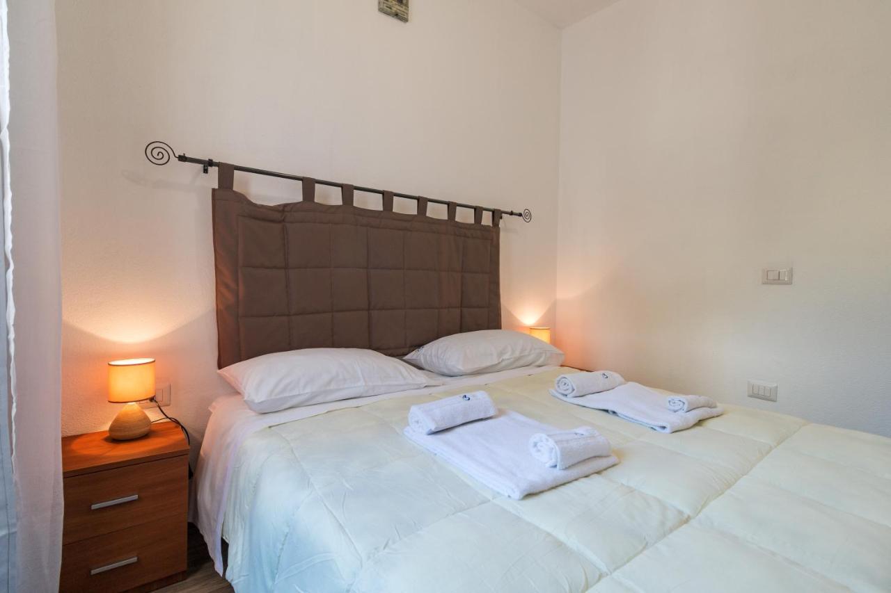 Casa Riccio Apartment Cala Gonone Bagian luar foto