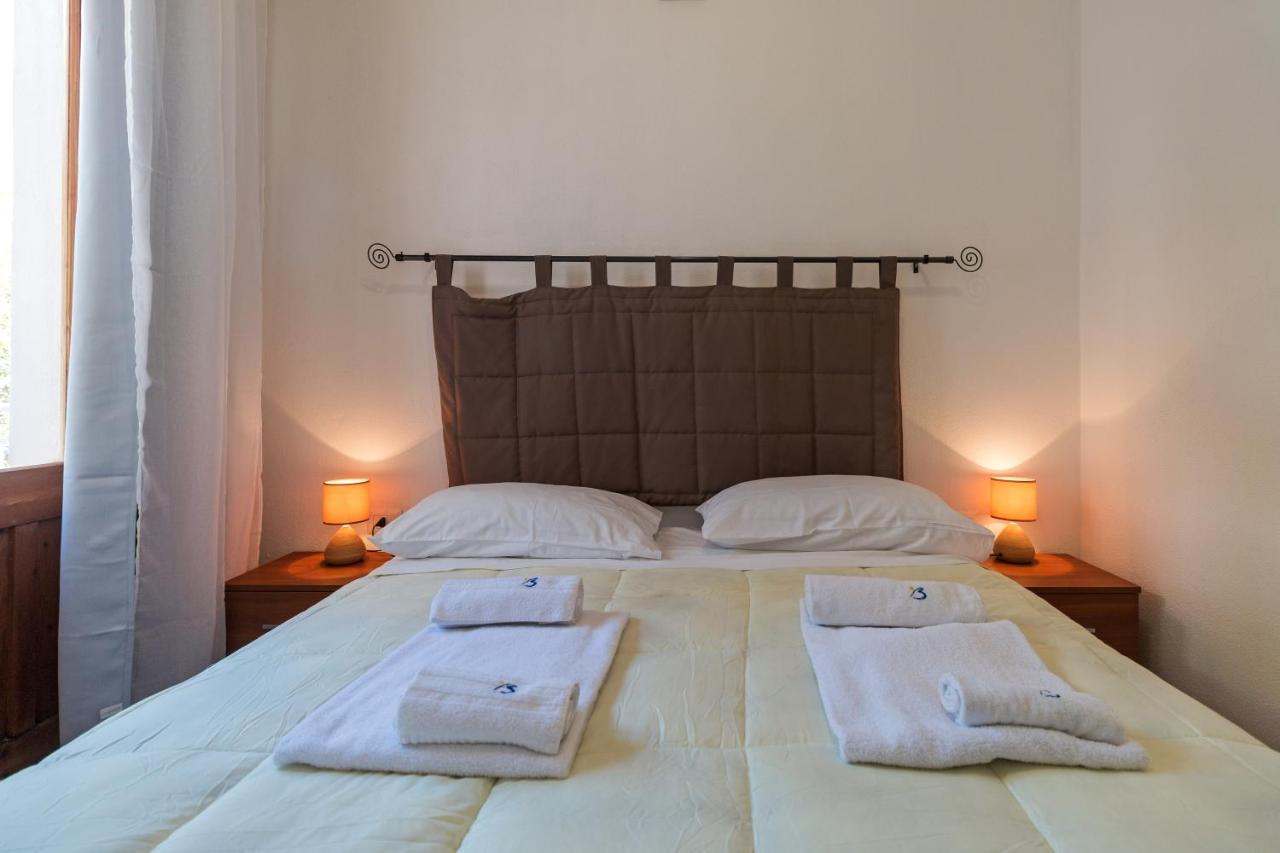 Casa Riccio Apartment Cala Gonone Bagian luar foto