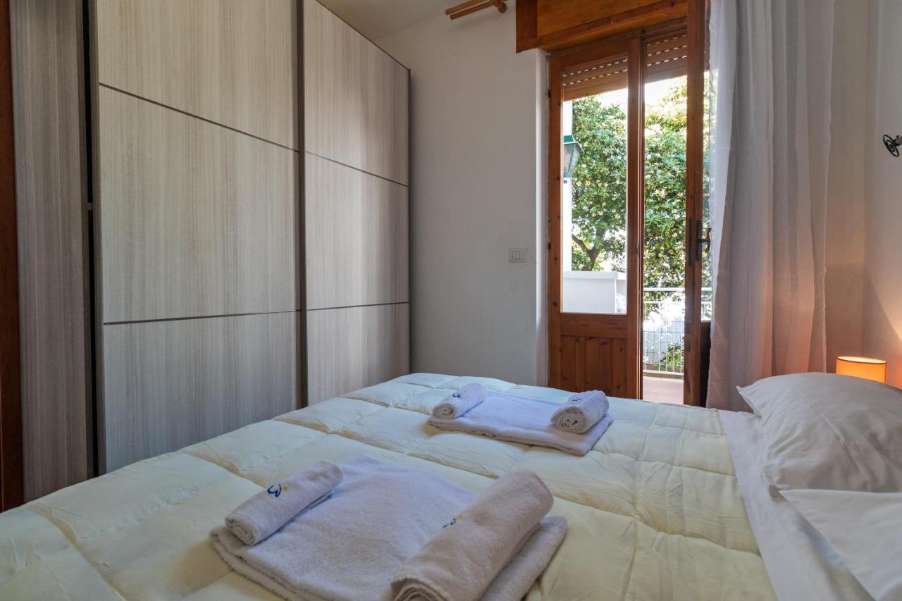 Casa Riccio Apartment Cala Gonone Bagian luar foto
